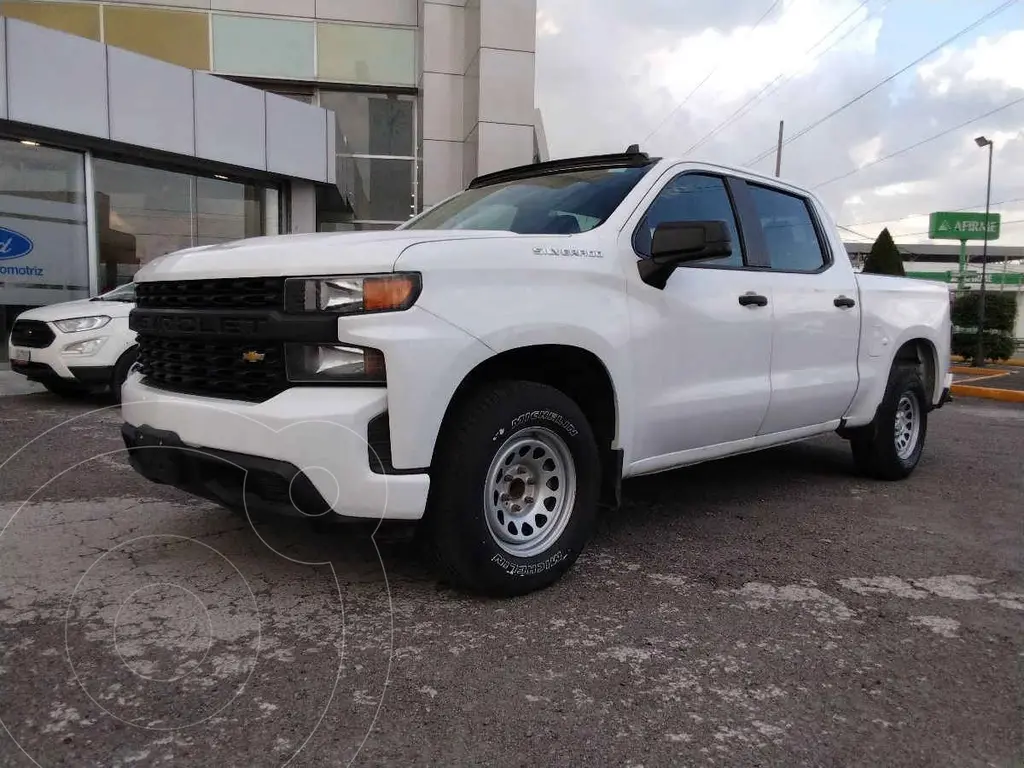 Chevrolet Silverado Doble Cabina 4X2 2020