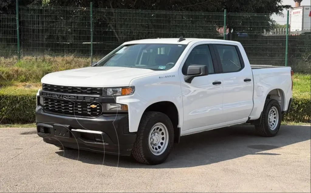 Chevrolet Silverado Doble Cabina 4X2 2019