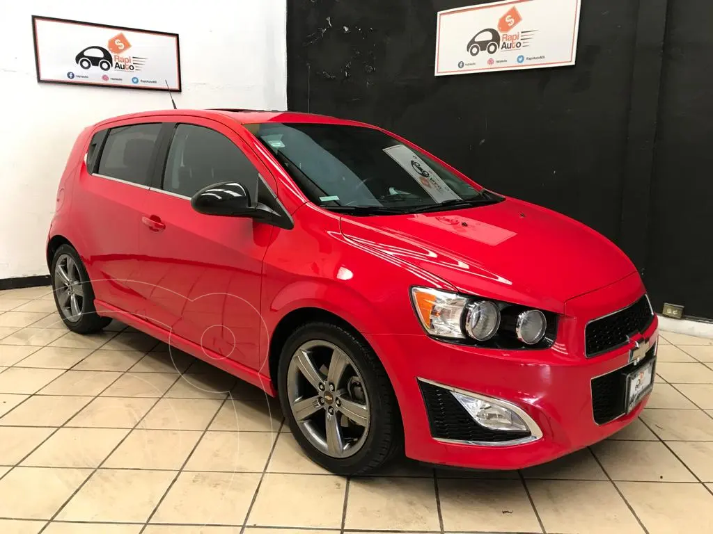 Chevrolet Sonic RS 1.4L usado (2014) color Rojo precio 196,500