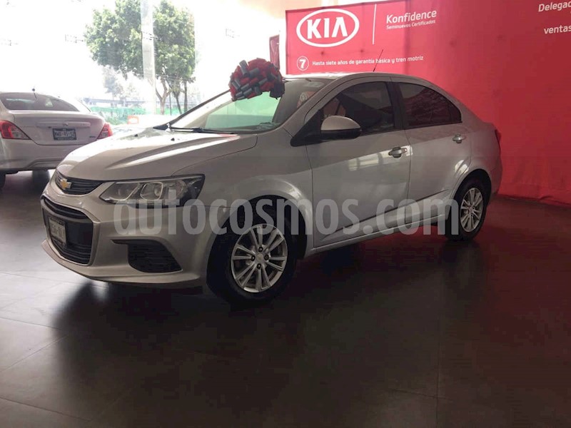 foto Chevrolet Sonic LT usado