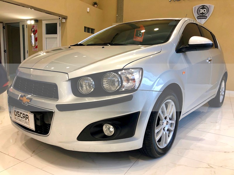 foto Chevrolet Sonic LTZ usado
