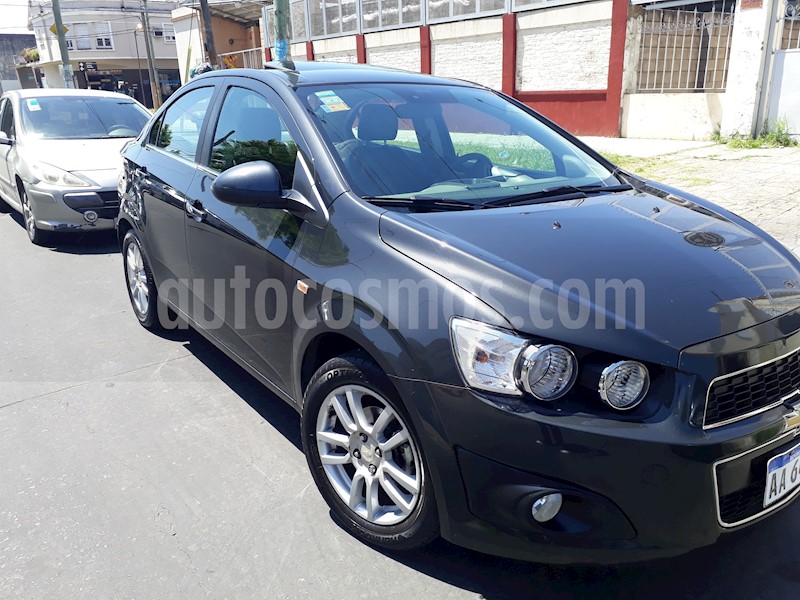 foto Chevrolet Sonic LTZ usado