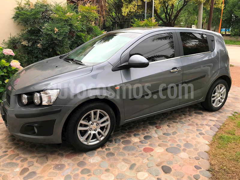 foto Chevrolet Sonic LTZ usado