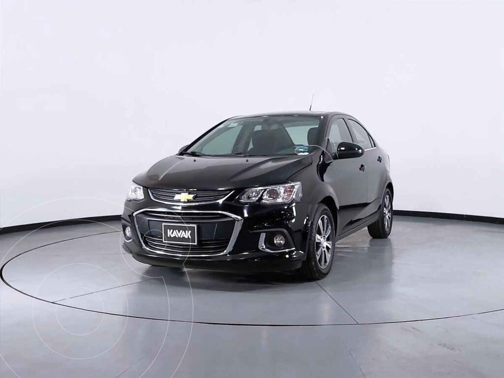 foto Chevrolet Sonic Premier Aut usado (2017) color Negro precio $221,999