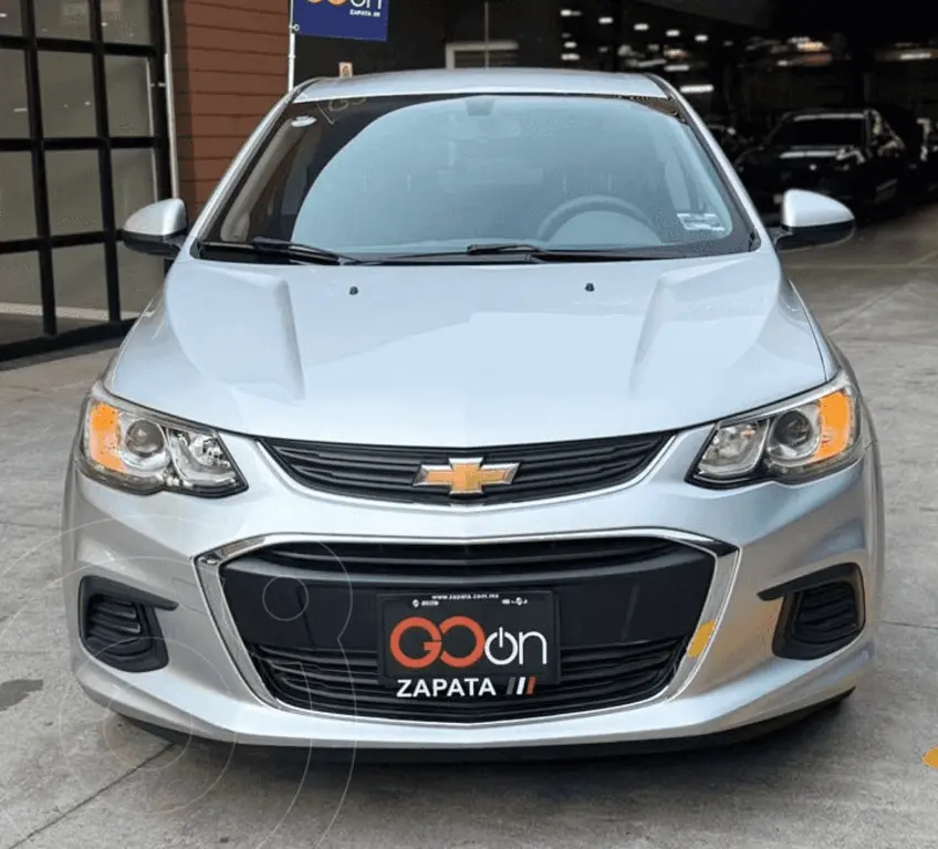 foto Chevrolet Sonic LT usado (2017) color CH PLATA BRILLANTE precio $170,000