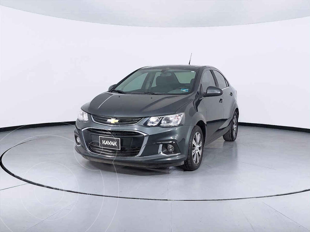 foto Chevrolet Sonic Premier Aut usado (2017) color Negro precio $213,999