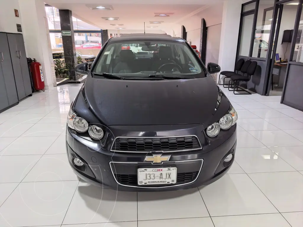 foto Chevrolet Sonic LTZ Aut usado (2016) color Azul precio $127,000