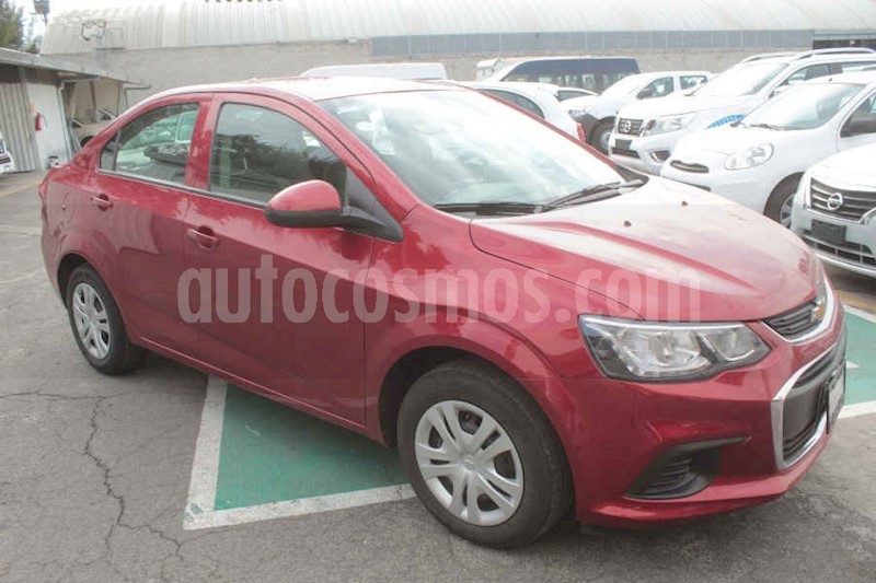 foto Chevrolet Sonic LS usado (2017) color Rojo precio $159,000