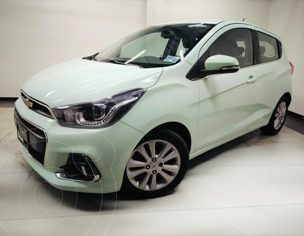 foto Chevrolet Spark LTZ usado (2018) color Blanco precio $215,000
