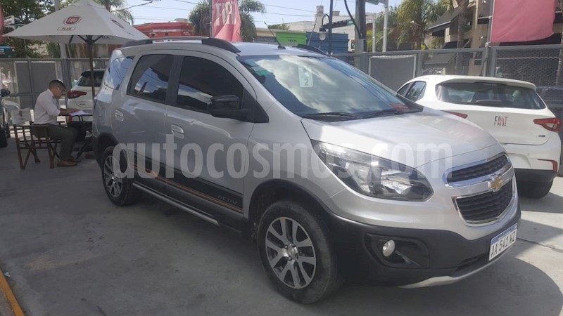 foto Chevrolet Spin Activ LTZ 1.8 5 Pas usado (2016) color Plata precio $699.000