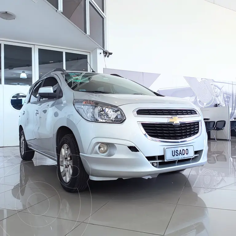 foto Chevrolet Spin LTZ 1.8 5 Pas usado (2016) color Plata Switchblade precio $13.700.000