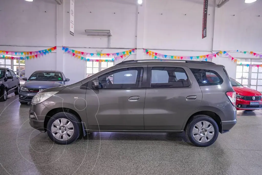 Chevrolet Spin Spin 1.8 Lt  5 As 2014 - foto 2