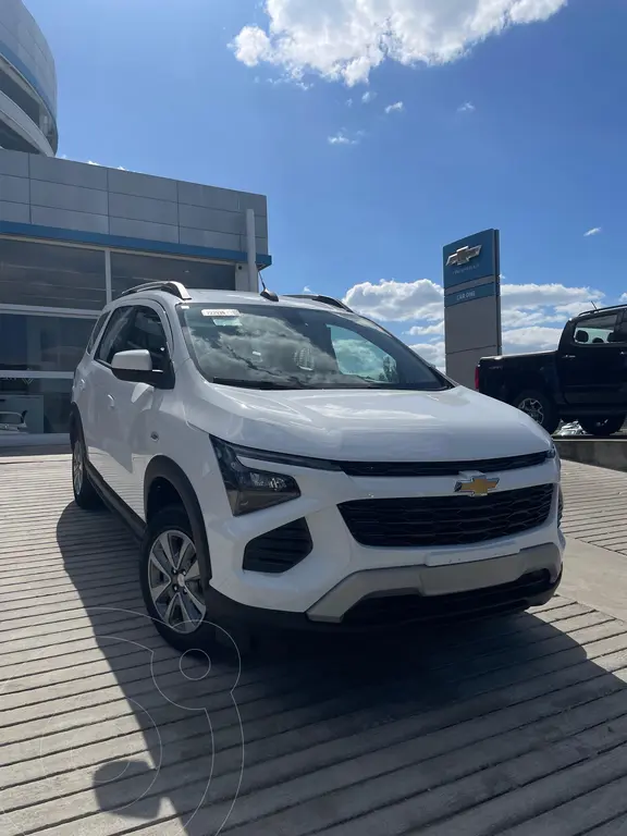 foto Chevrolet Spin LT 1.8 financiado en cuotas anticipo $8.000.000 