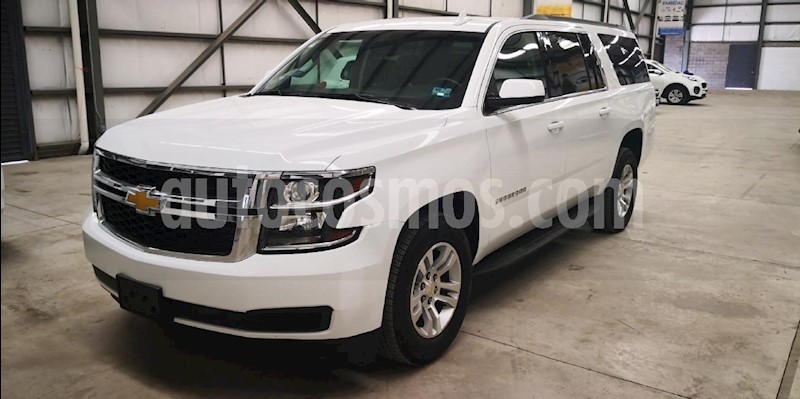 foto Chevrolet Suburban LS Tela usado