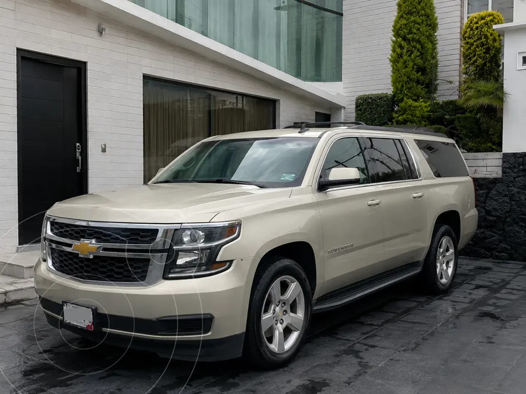 Chevrolet Suburban LT Piel Banca 2015