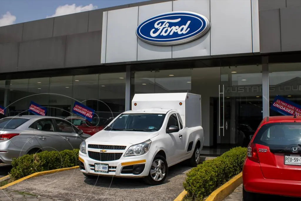 foto Chevrolet Tornado LS usado (2020) color Blanco precio $235,000