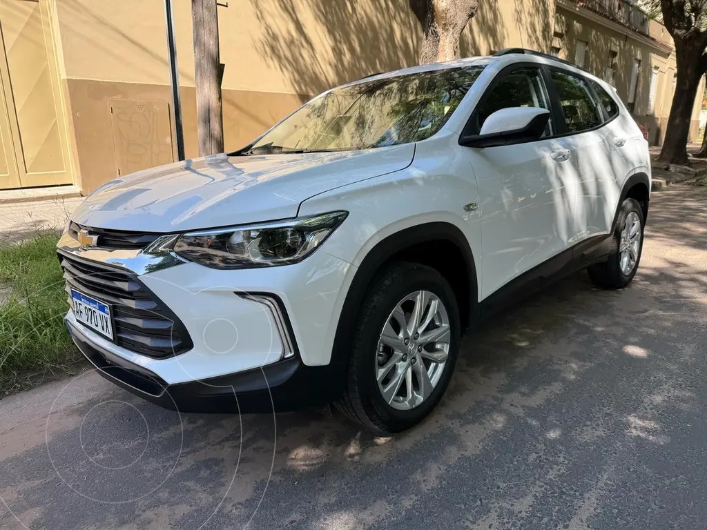 foto Chevrolet Tracker 1.2 Turbo Aut LTZ usado (2023) color Blanco precio $28.900.000