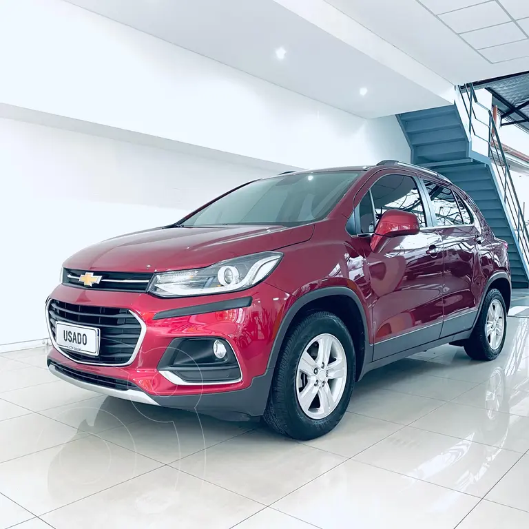 foto Chevrolet Tracker Premier 4x2 usado (2019) color Rojo Victoria precio $18.500.000