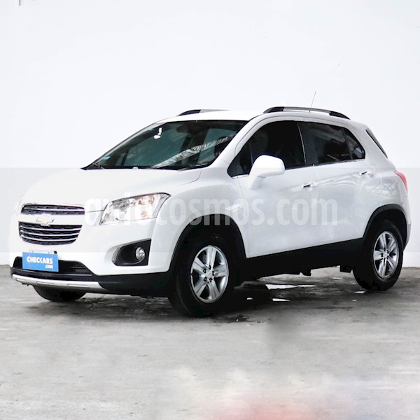 foto Chevrolet Tracker LTZ 4x2 usado (2016) color Blanco Summit precio $780.000