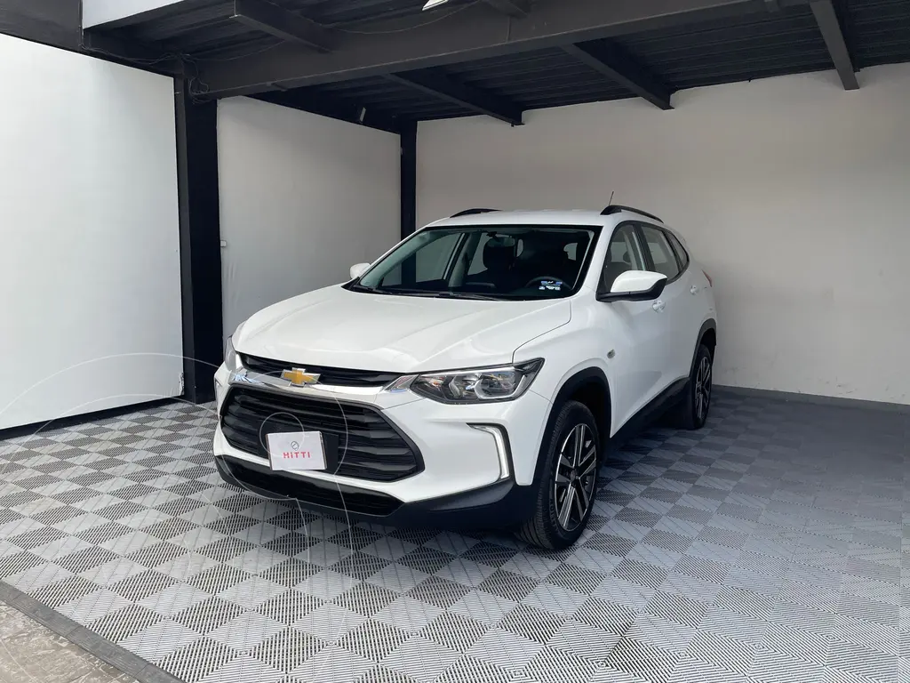 foto Chevrolet Tracker LS Aut usado (2024) color Blanco precio $334,000