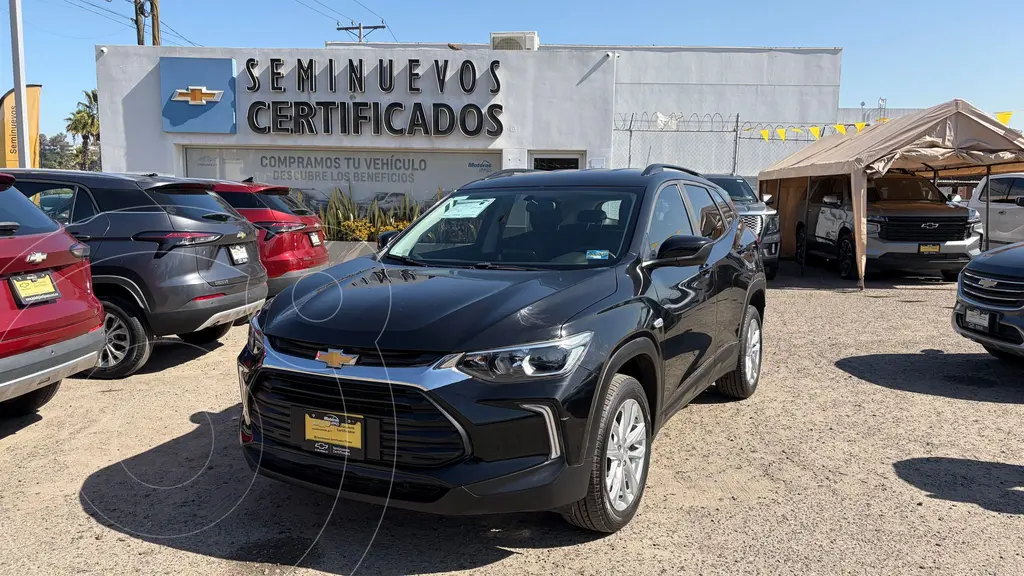 foto Chevrolet Tracker LT Aut usado (2024) color Negro precio $316,000