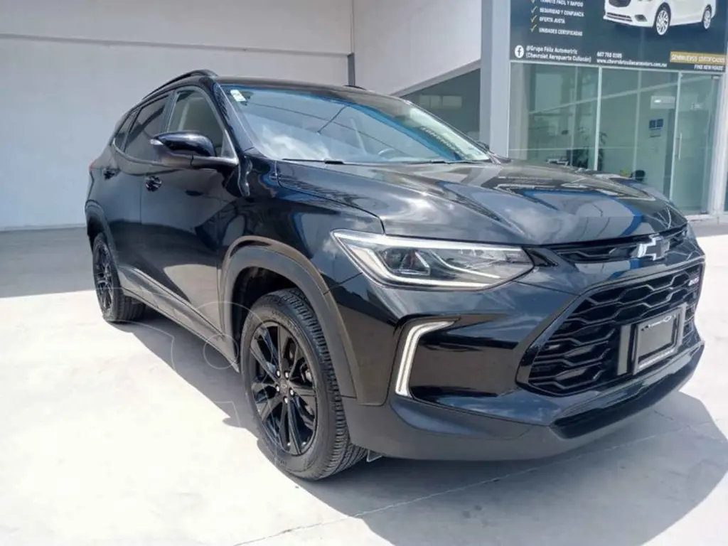 Chevrolet Tracker RS usado (2024) color Negro precio ...