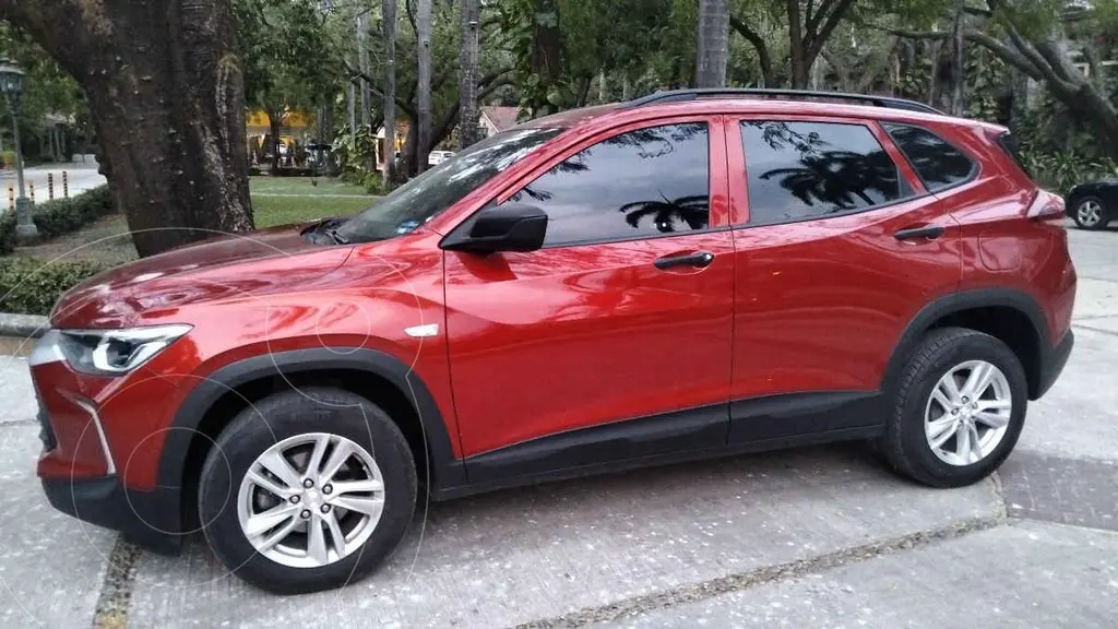 foto Chevrolet Tracker LS Aut usado (2021) color Rojo precio $280,000