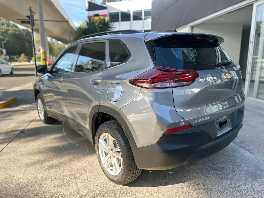 foto Chevrolet Tracker LS usado (2023) color Gris precio $310,000