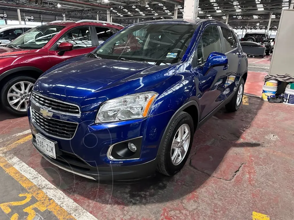 Chevrolet Trax LT usado (2014) color Azul Metalico precio 194,000