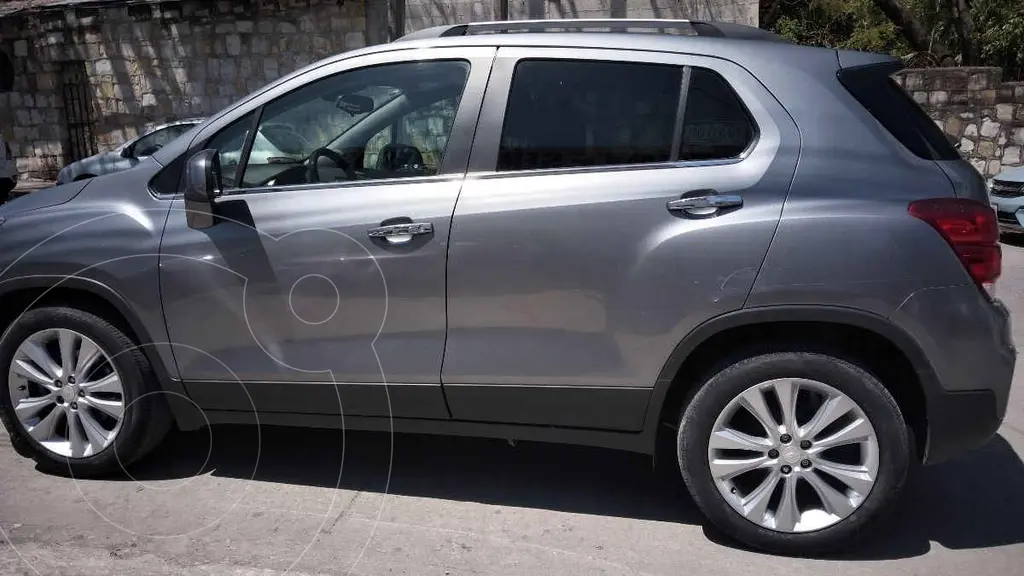 foto Chevrolet Trax Premier Aut usado (2020) color Gris precio $285,900