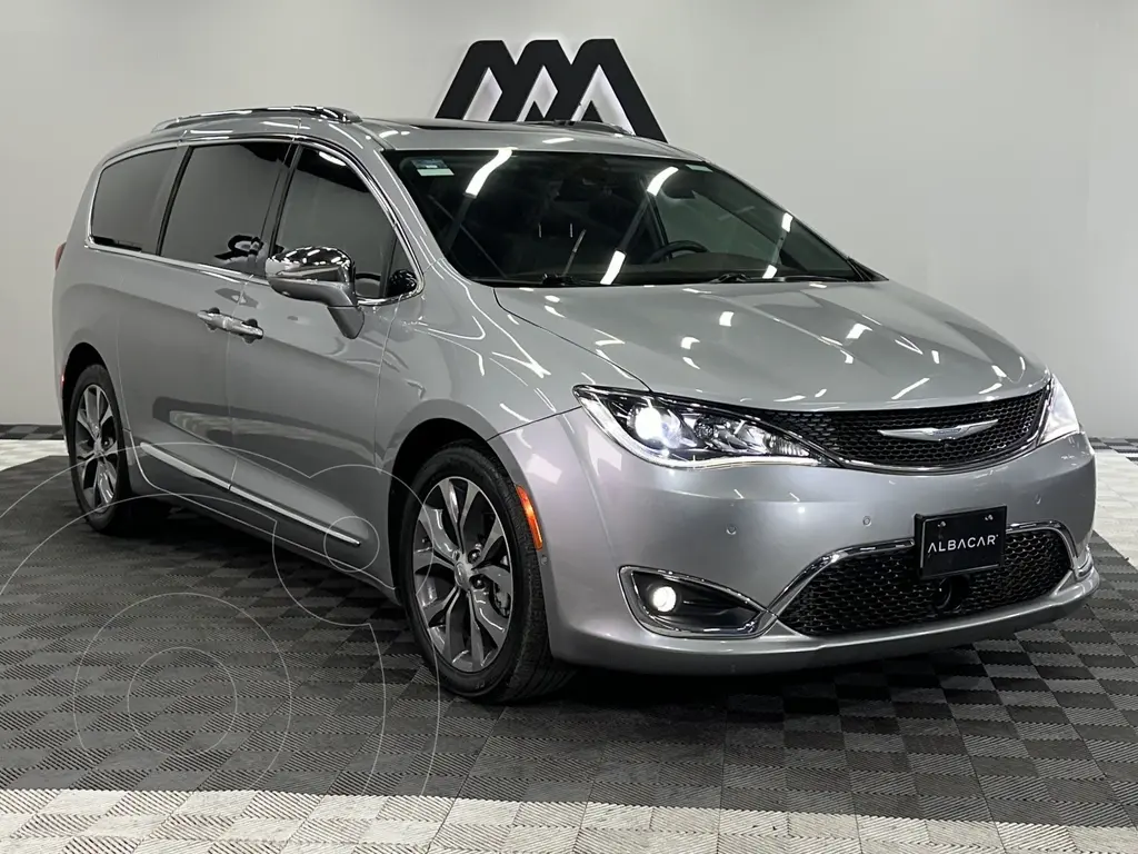 Chrysler pacifica limited platinum (2018)