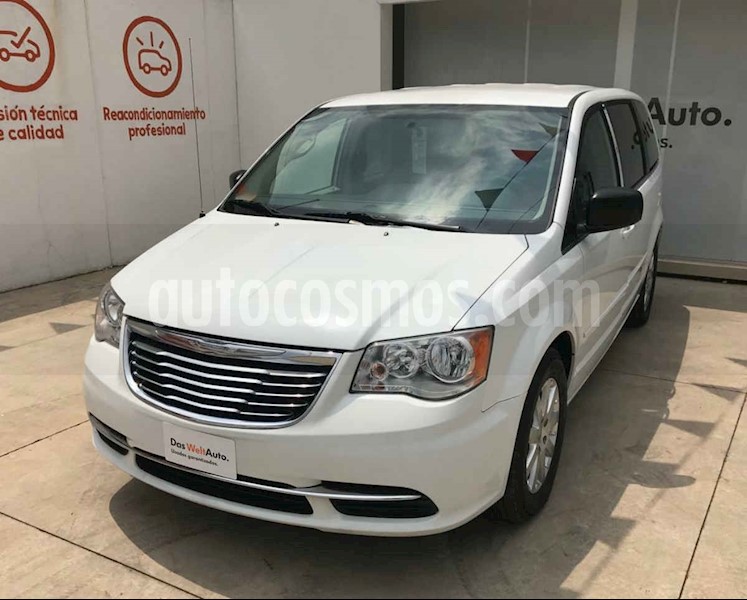 foto Chrysler Town and Country Li 3.6L usado