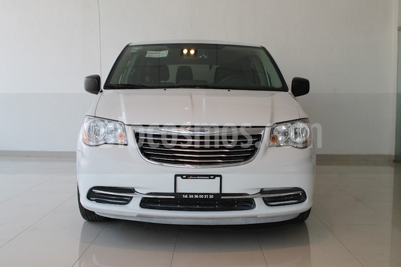 foto Chrysler Town and Country Li 3.6L usado