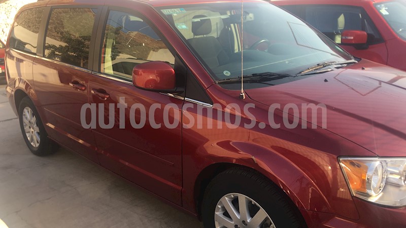 foto Chrysler Town and Country Touring 3.6L usado