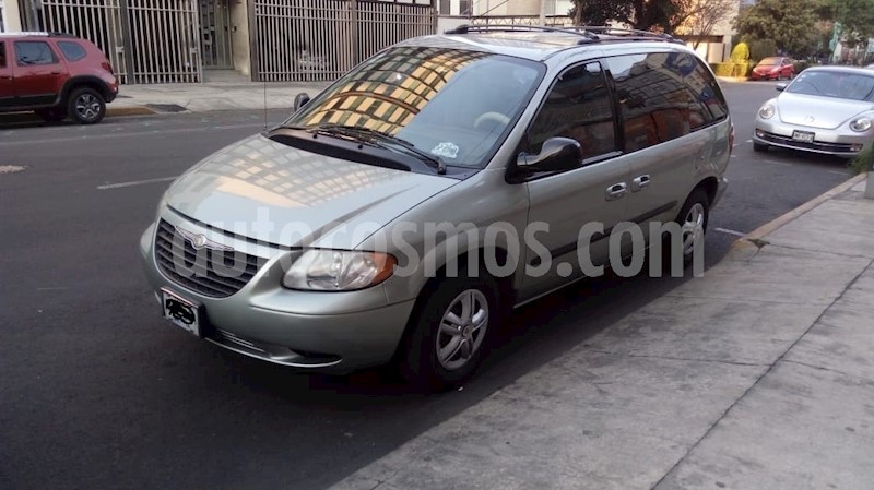 foto Chrysler Voyager 3.3L LX usado