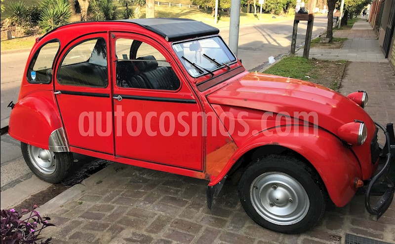 foto Citroen 3CV Sedan usado