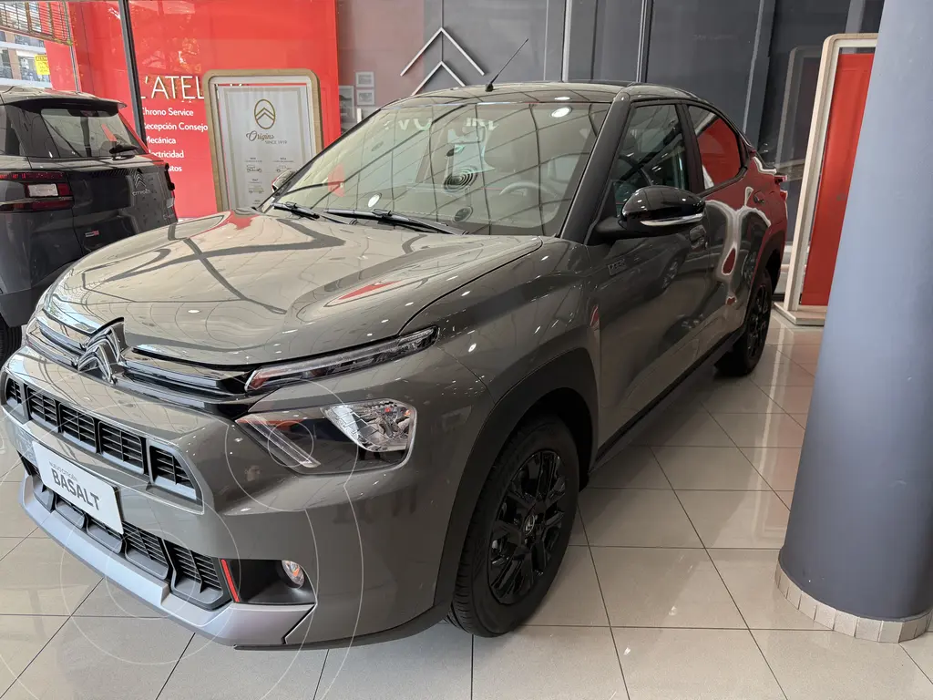 foto Citroën Basalt Live nuevo color A elección precio $28.000.000