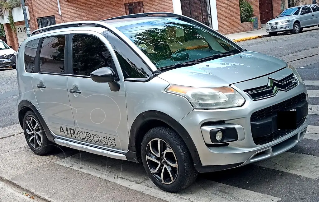 foto Citroën C3 Aircross 1.6i SX usado (2013) color Plata precio $11.300.000