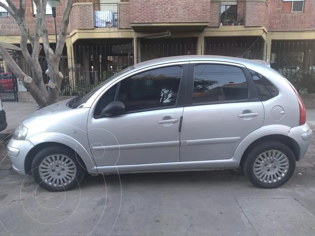 Citroën C3 1.4 Hdi Exclusive (1398 Cc) 2004 - foto 2