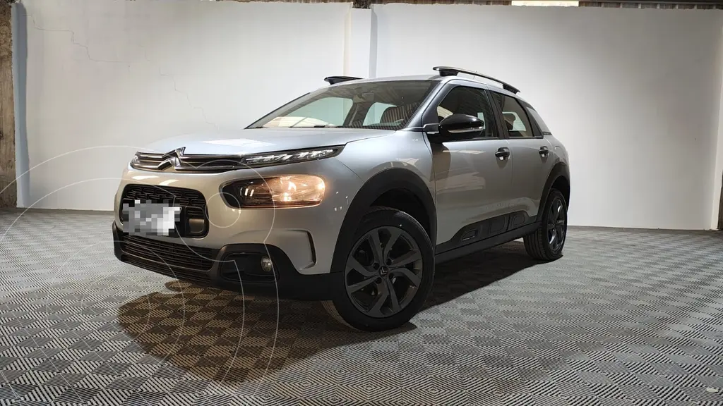 foto Citroën C4 Cactus Vti 115 Feel Pack usado (2022) color Gris Aluminium precio $24.402.000