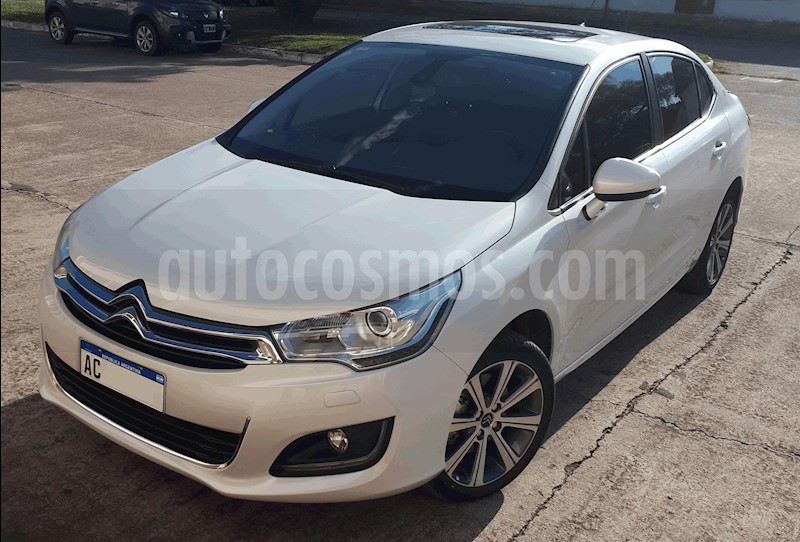 foto Citroen C4 Lounge 1.6 Feel Pack 10 anos usado