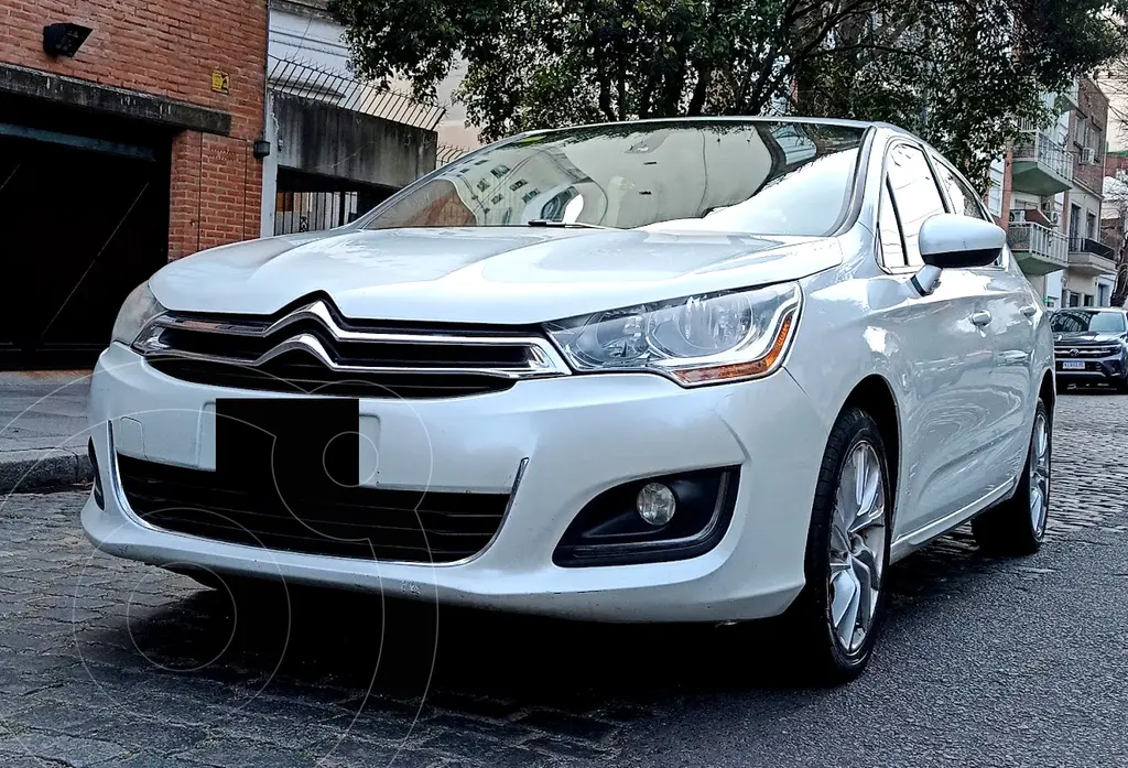 foto Citroën C4 Lounge 2.0 Tendance Pack usado (2016) color Blanco Nacarado precio $12.500.000