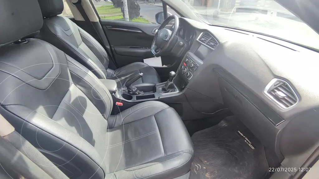 Citroën C4 Lounge 1.6 Exclusive Hdi Pack Select (1560 Cc) 2014 - foto 5