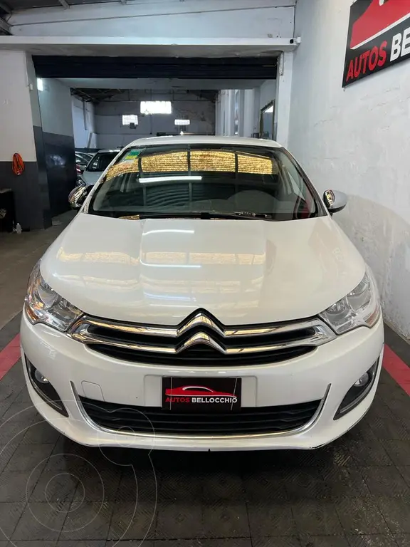 foto Citroën C4 Lounge 1.6 S usado (2016) color Blanco precio $8.000.000