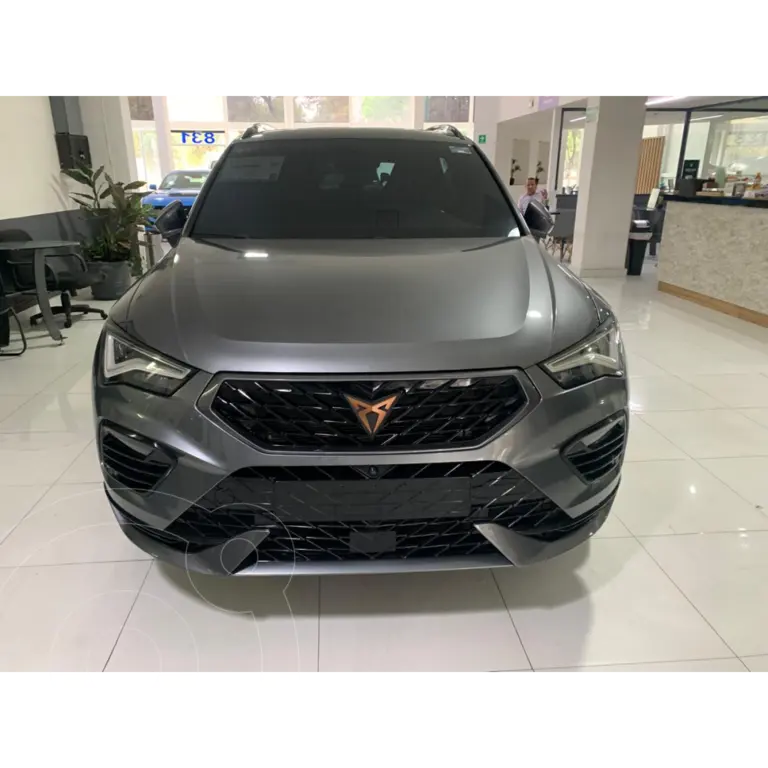 foto CUPRA Ateca 2.0L TSI DSG usado (2022) color Gris precio $560,000
