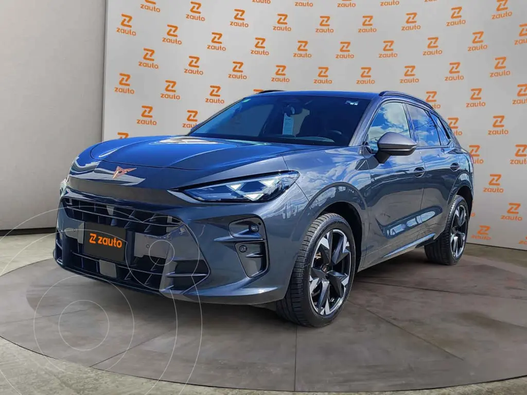 foto CUPRA Terramar 1.4L Turbo usado (2025) color Gris precio $690,900