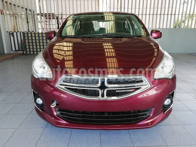 foto Dodge Attitude SXT nuevo