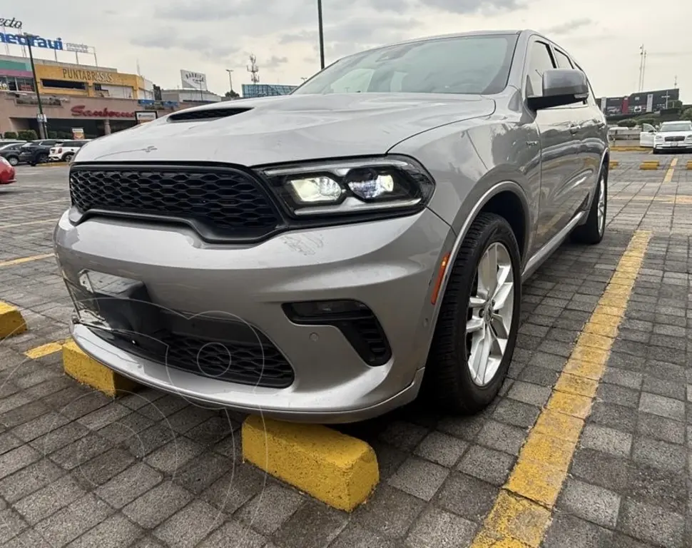 foto Dodge Durango R/T financiado en mensualidades enganche $180,000 mensualidades desde $18,000