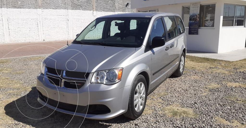 foto Dodge Grand Caravan SE usado (2017) color Gris precio $244,000
