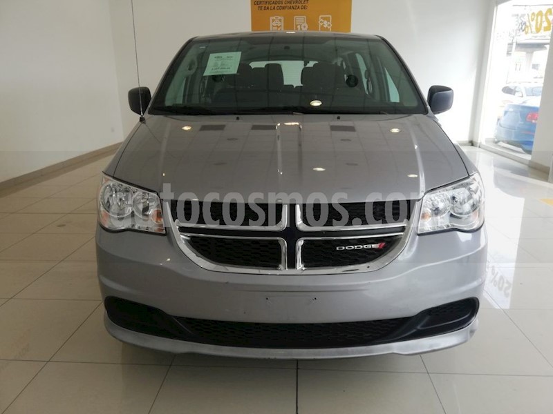 foto Dodge Grand Caravan SE usado (2018) color Plata precio $270,000